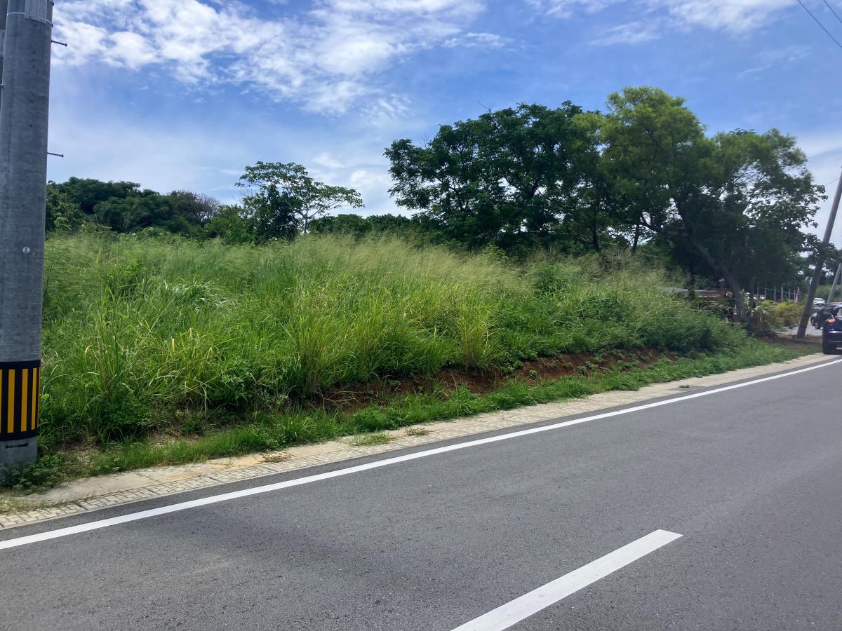 瀬底島一周線沿いの土地